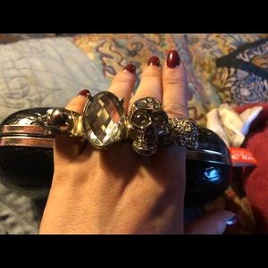 Knuckle ring skull silver Swarovski clutch